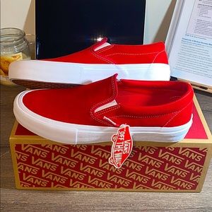 New red suede vans size 10 NWT